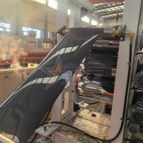 Klant uit Dezhou inspecteert POK HIPS-apparatuur