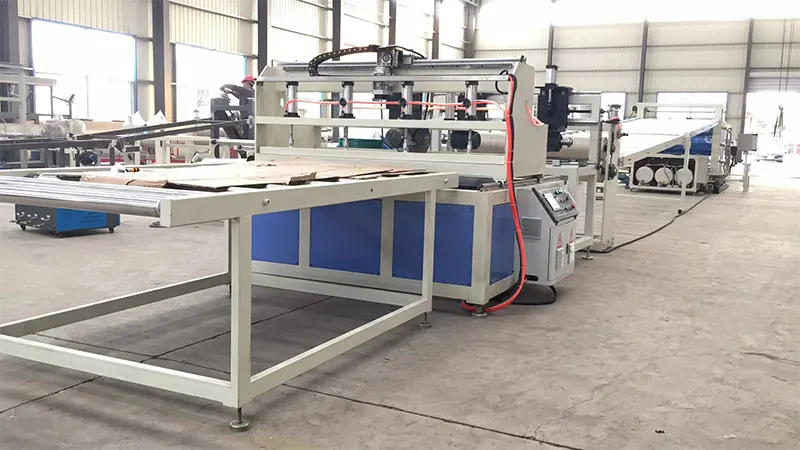 Extrusielijn voor PE-platen