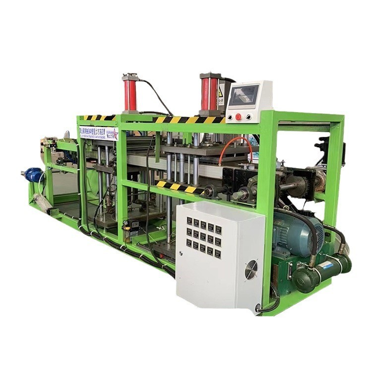 Vacuümvormmachine voor zaadbakken